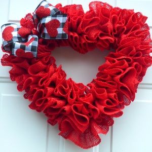 Valentine’s Day Wreath for Front Door.